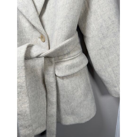 & Other Stories Belted Wool Blazer size 8 $350 - Picture 12 of 12
